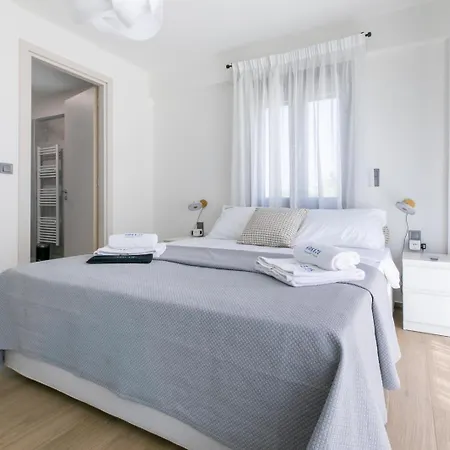 Breeze Concept Villa *