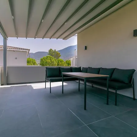 Breeze Concept Villa Dhrosiá